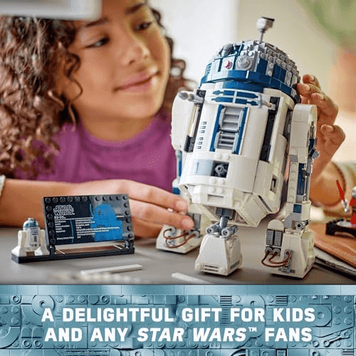 LEGO Star Wars R2-D2 Building Set 75379 image 5