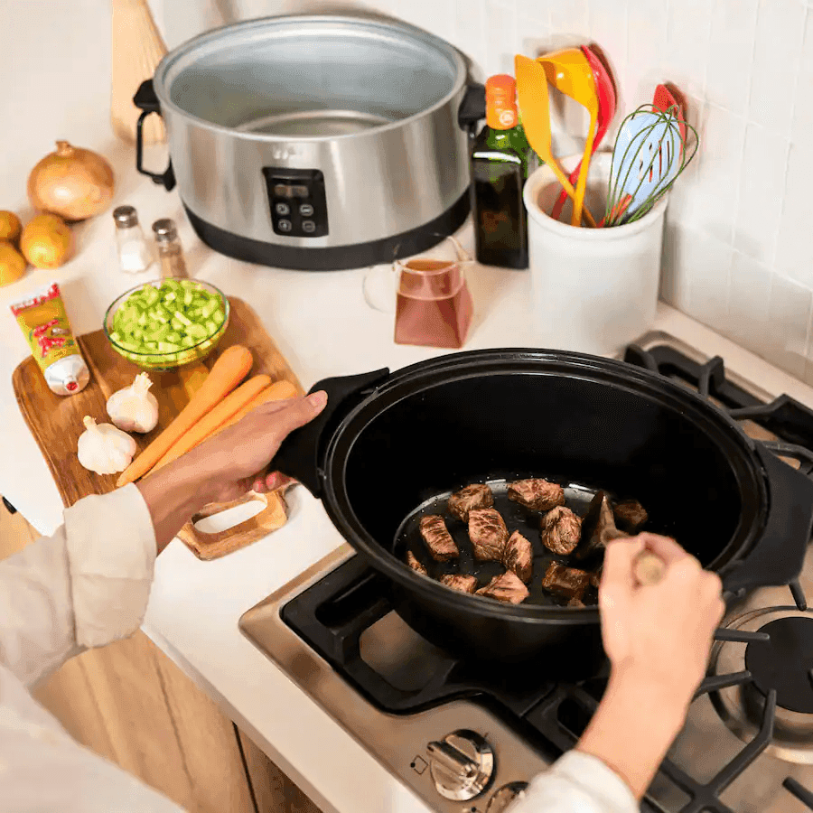 bella PRO 7-Quart Programmable Slow Cooker with Searing Function image 5