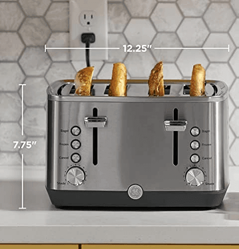 GE Stainless Steel 4-Slice Toaster image 2