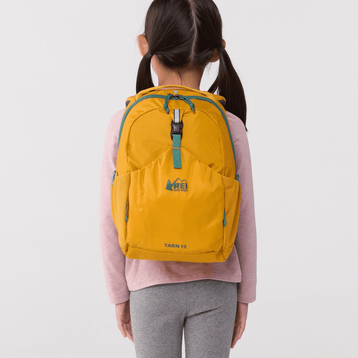 REI Co-op Tarn 12 Kids' Backpack for $36.93 image 2