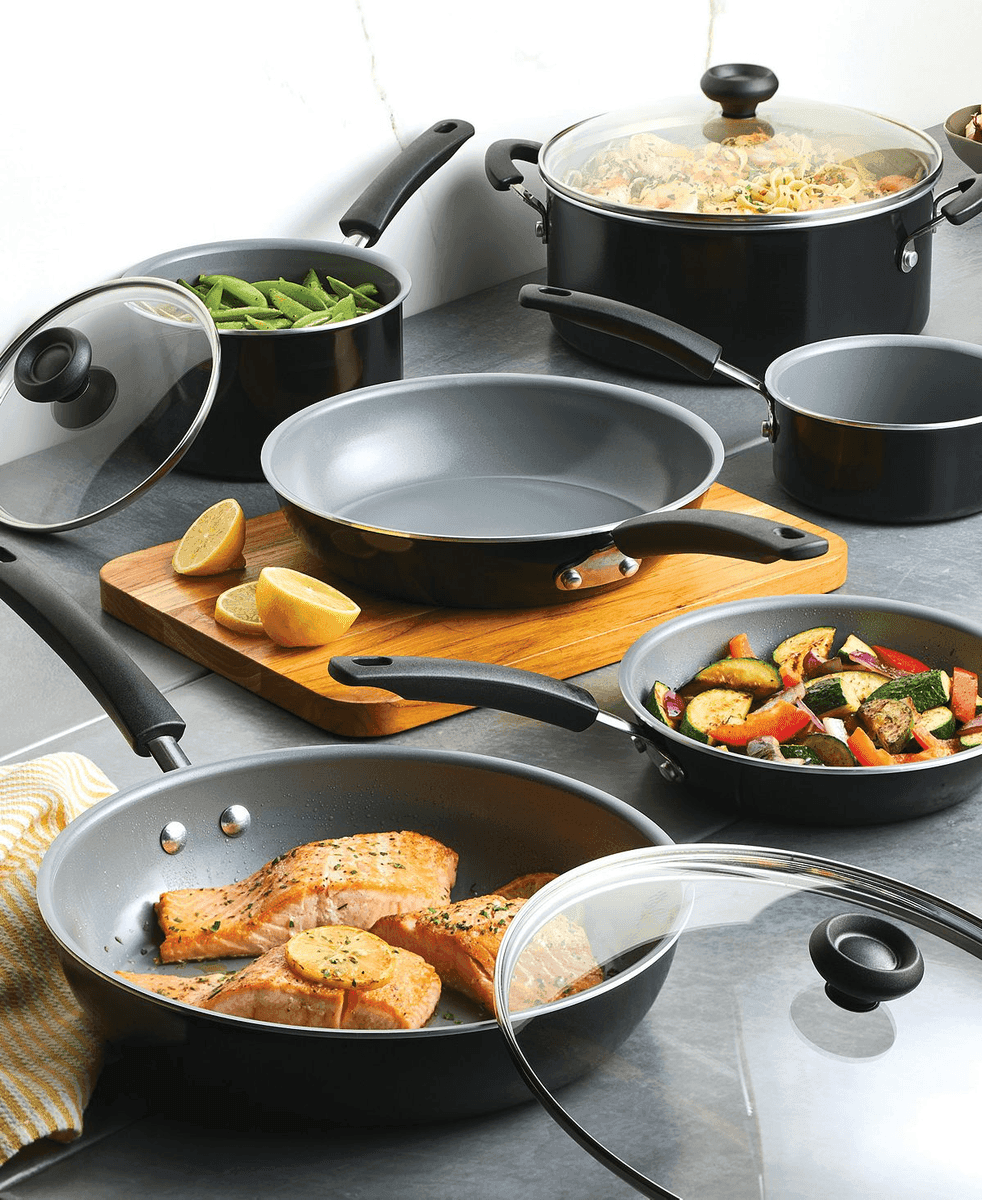 Farberware Easy Clean Pro Ceramic Nonstick 14-Piece Cookware Set image 4