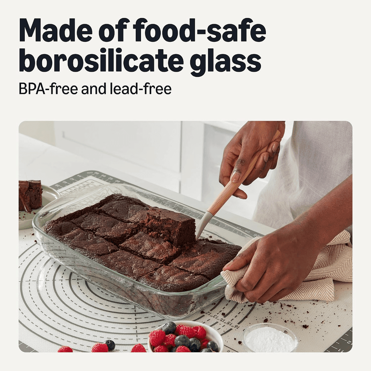 Amazon Basics 6-Piece Glass Baking Dish Set with Lids image 3