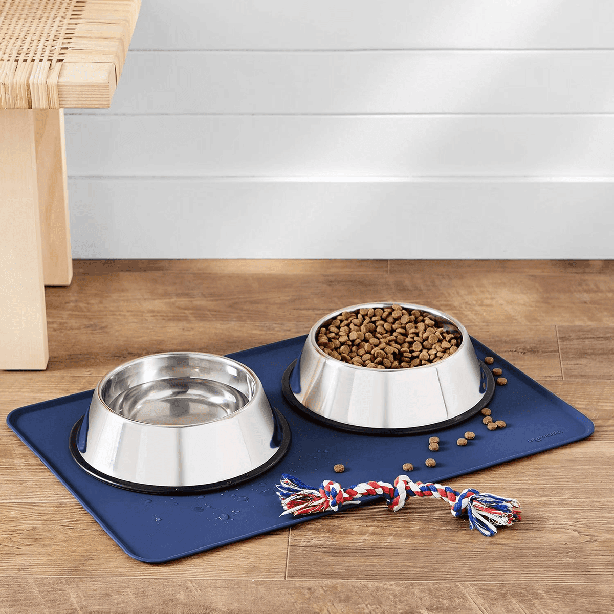 Amazon Basics Waterproof Silicone Pet Feeding Mat, 24 x 16 Inches image 5