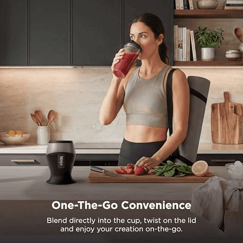 Ninja Fit QB3001SS 700W Personal Blender with Two 16-oz Cups image 4