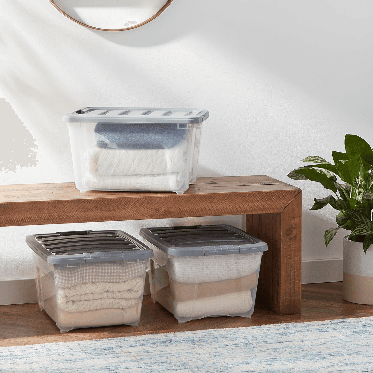 Amazon Basics 32-Quart Storage Bins with Latching Lids – 6 Pack image 2