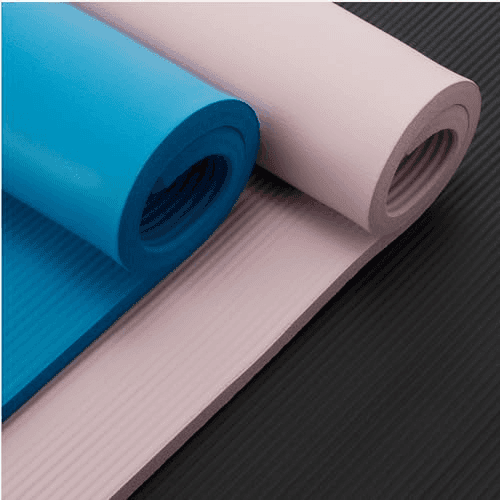 Amazon Basics 1-Inch Extra Thick Yoga Mat for $32 image 4