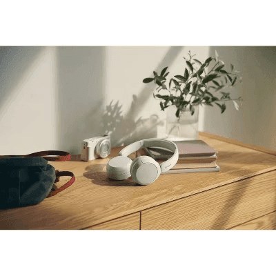 Sony WH-CH520 Bluetooth Wireless Headphones with Microphone, White image 4