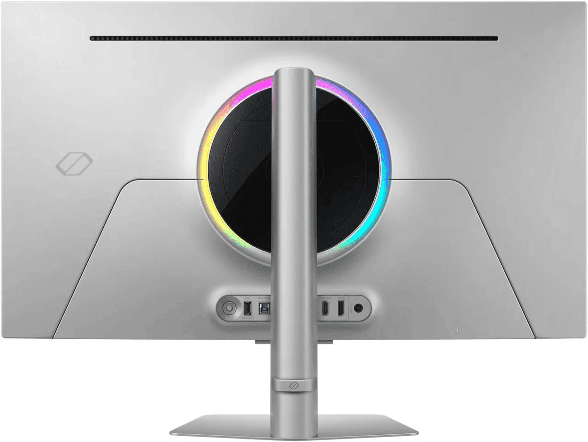 Samsung 32-Inch Odyssey OLED G8 4K 240Hz Monitor for $729.99 image 3