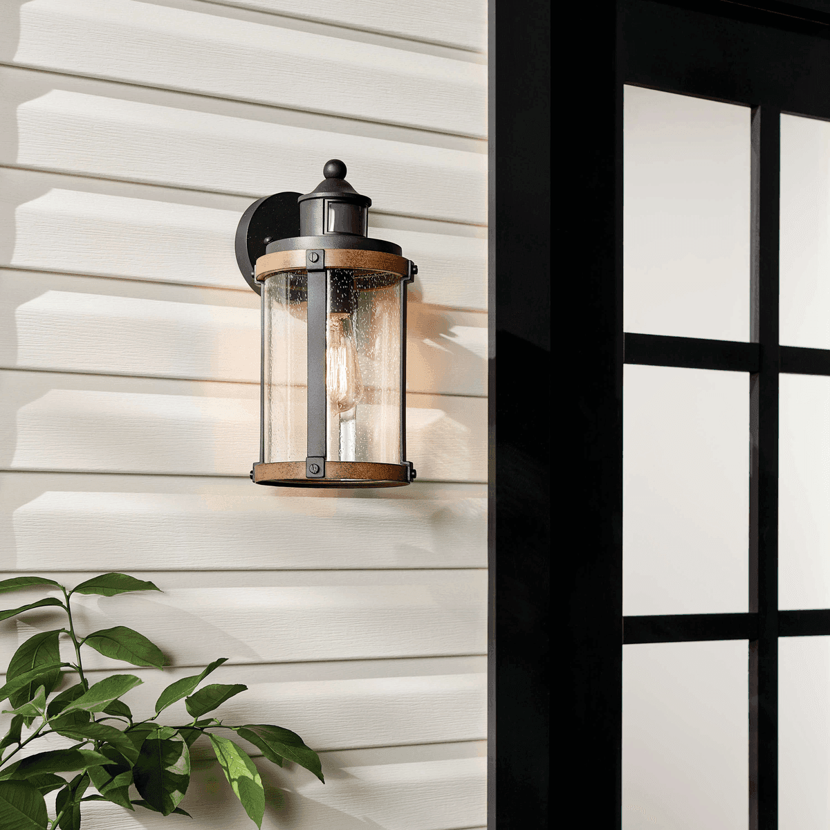 Kichler Barrington Motion-Sensor Outdoor Wall Light image 4