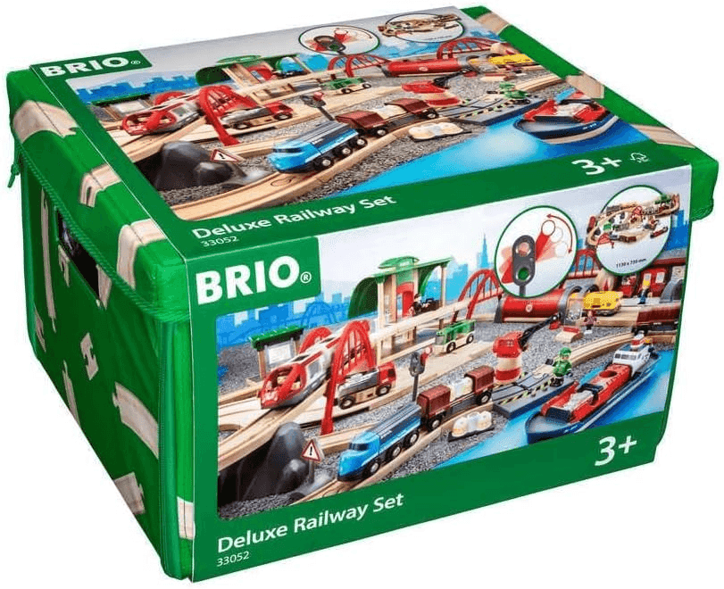 [Prime] BRIO World Deluxe 87-Piece Wooden Railway Set image 4