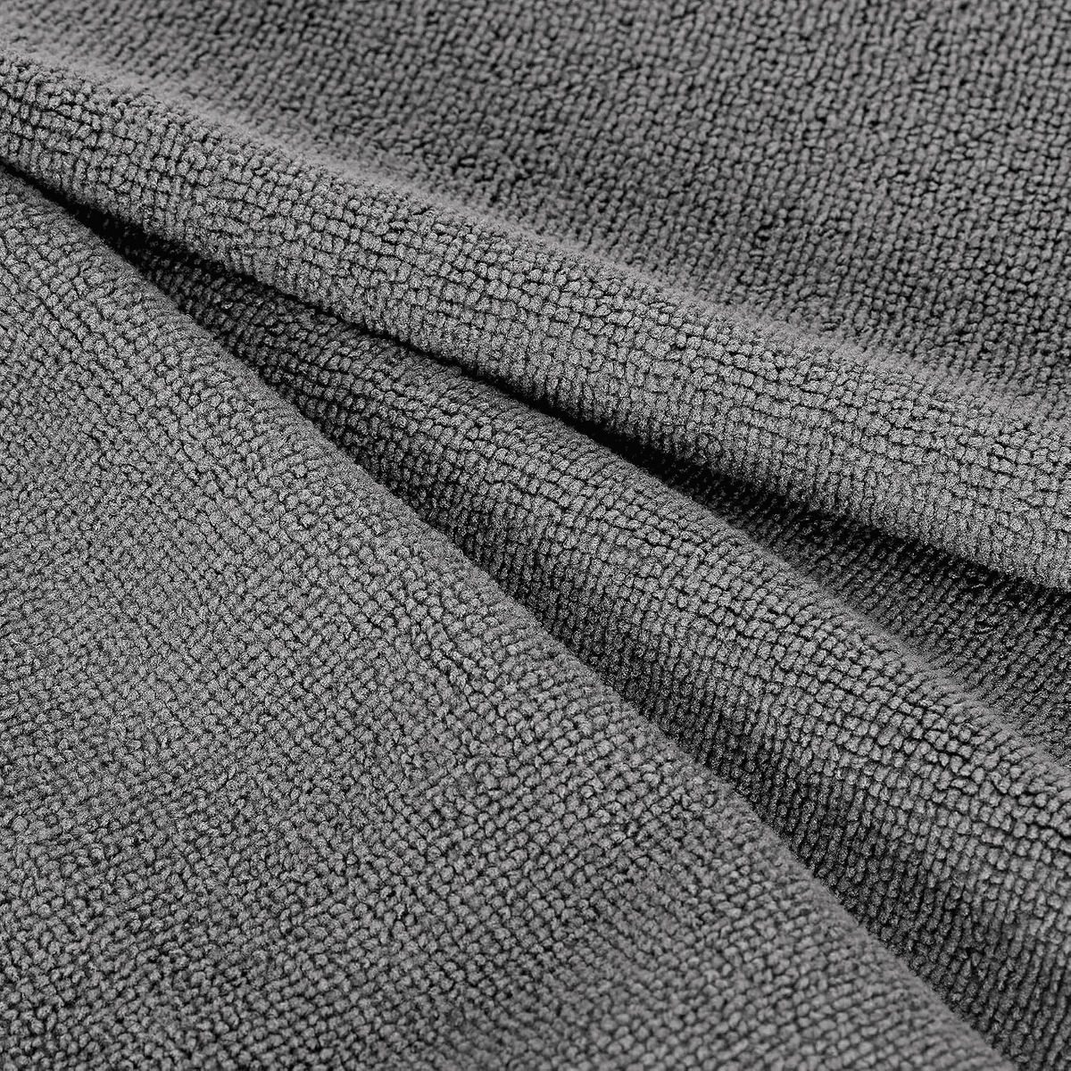 Amazon Basics 24-Pack Microfiber Cleaning Cloths image 3