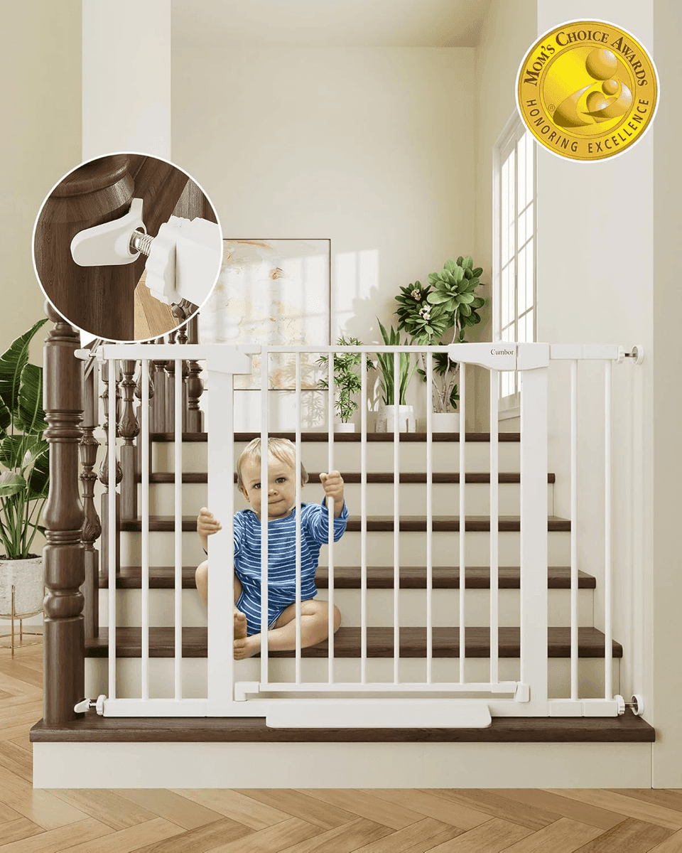 Cumbor 30-46-Inch Auto-Close Baby & Pet Gate - White
