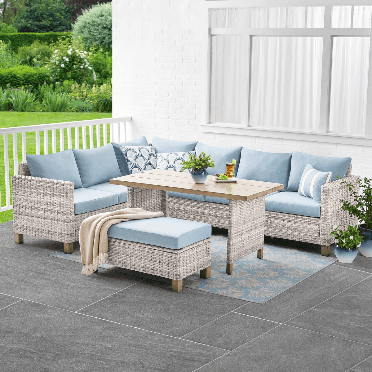 Better Homes & Gardens Brookbury 4-Piece Outdoor Sectional Set