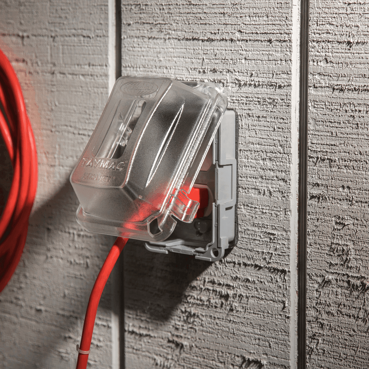 Hubbell TayMac MM420C Weatherproof Outlet Cover - Clear image 3