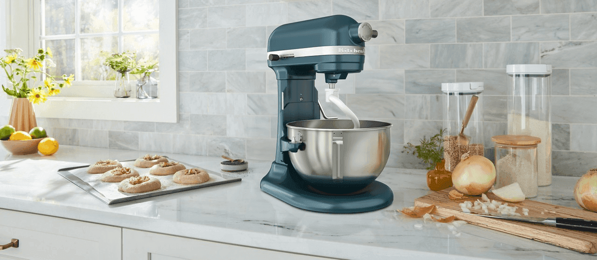 Certified Refurbished KitchenAid 5.5-Quart Bowl-Lift Stand Mixer RKSM55 image 3
