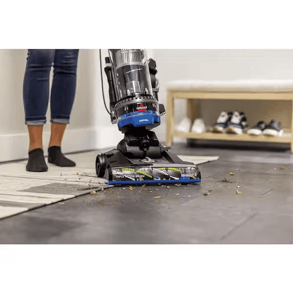 BISSELL CleanView Swivel Rewind Pet Upright Vacuum Cleaner image 2