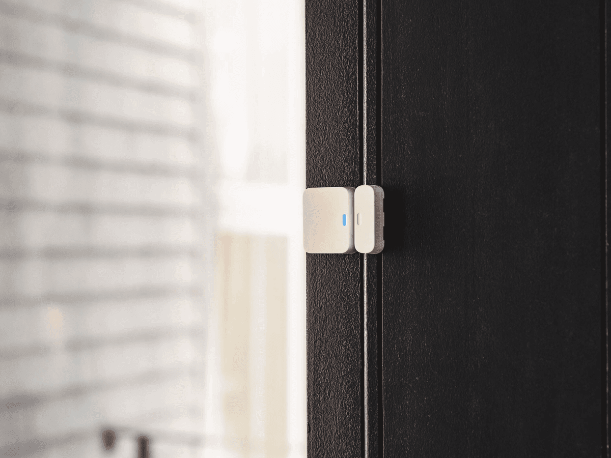 SimpliSafe 7-Piece Indoor Home Security System image 4
