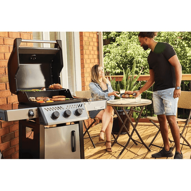 NAPOLEON Freestyle 365 3-Burner Liquid Propane Gas Grill image 4