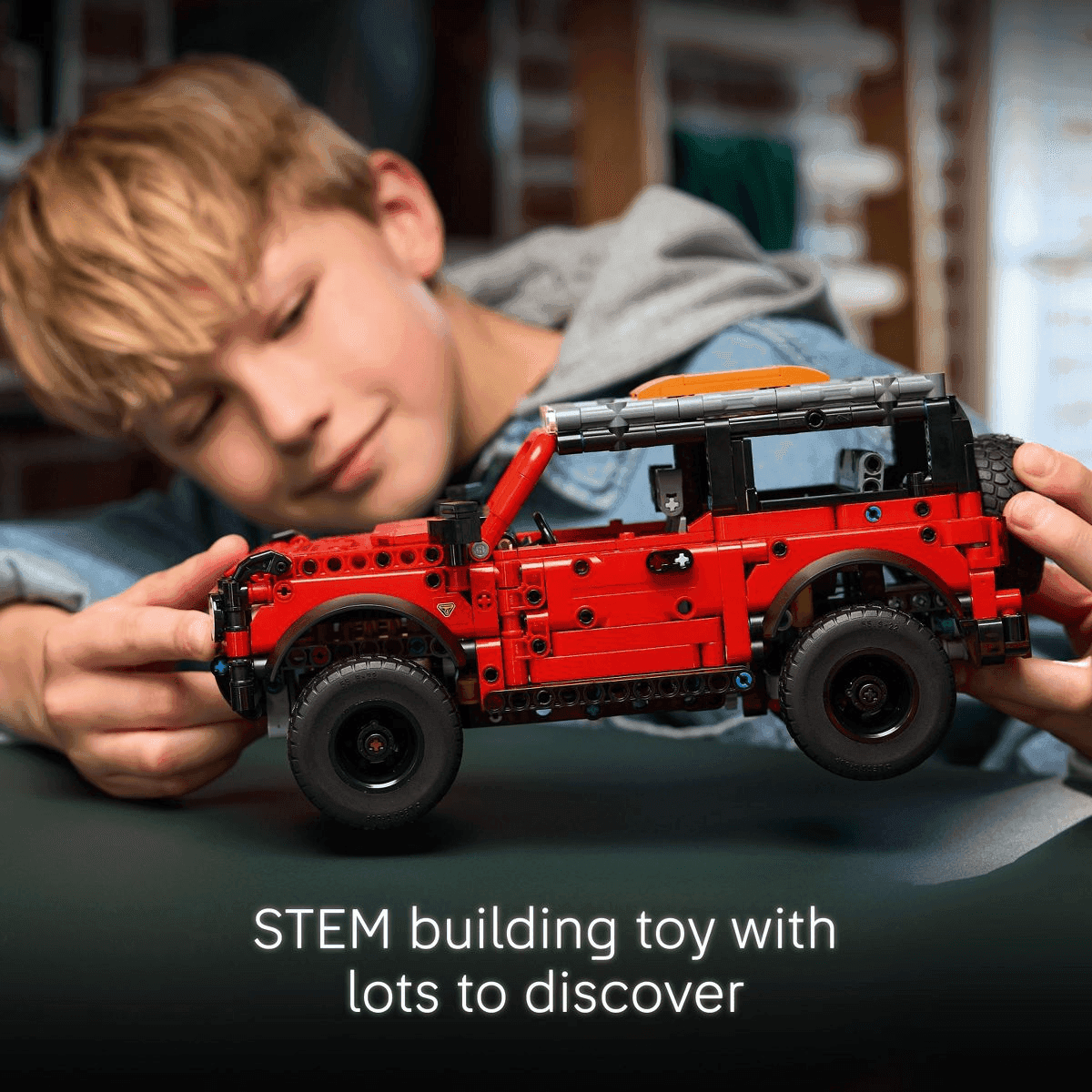 LEGO Technic Ford Bronco SUV Building Set 42213 image 4