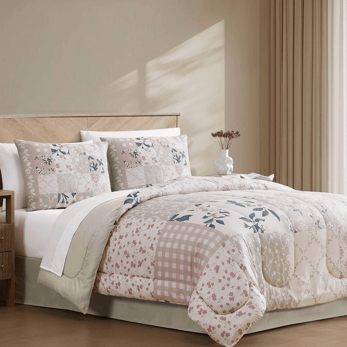 Macy's Arielle Patchwork 8-Pc. Comforter Set - Blush image 3
